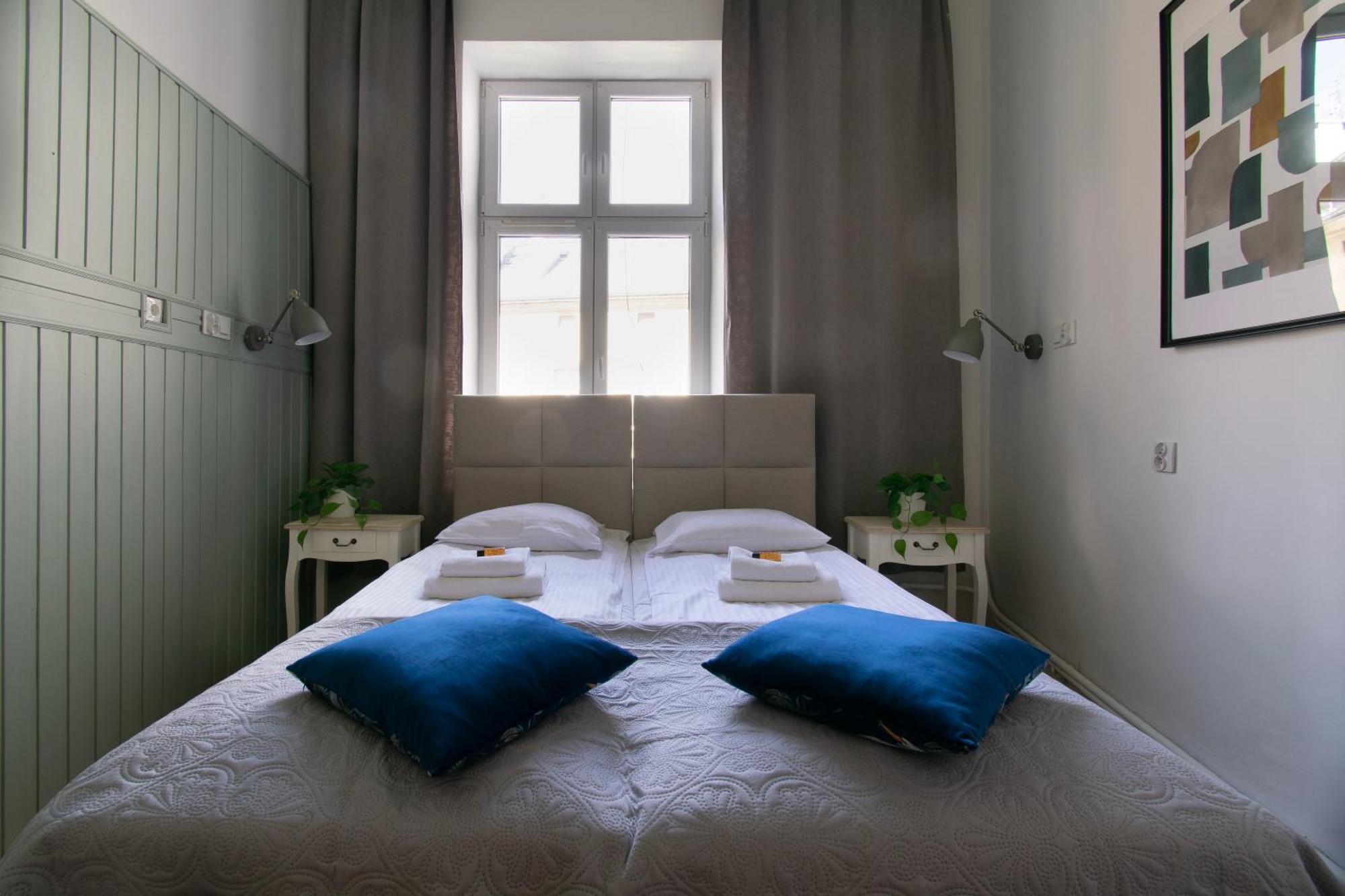 Vintage Apartment Gertrudy Street Краков Экстерьер фото