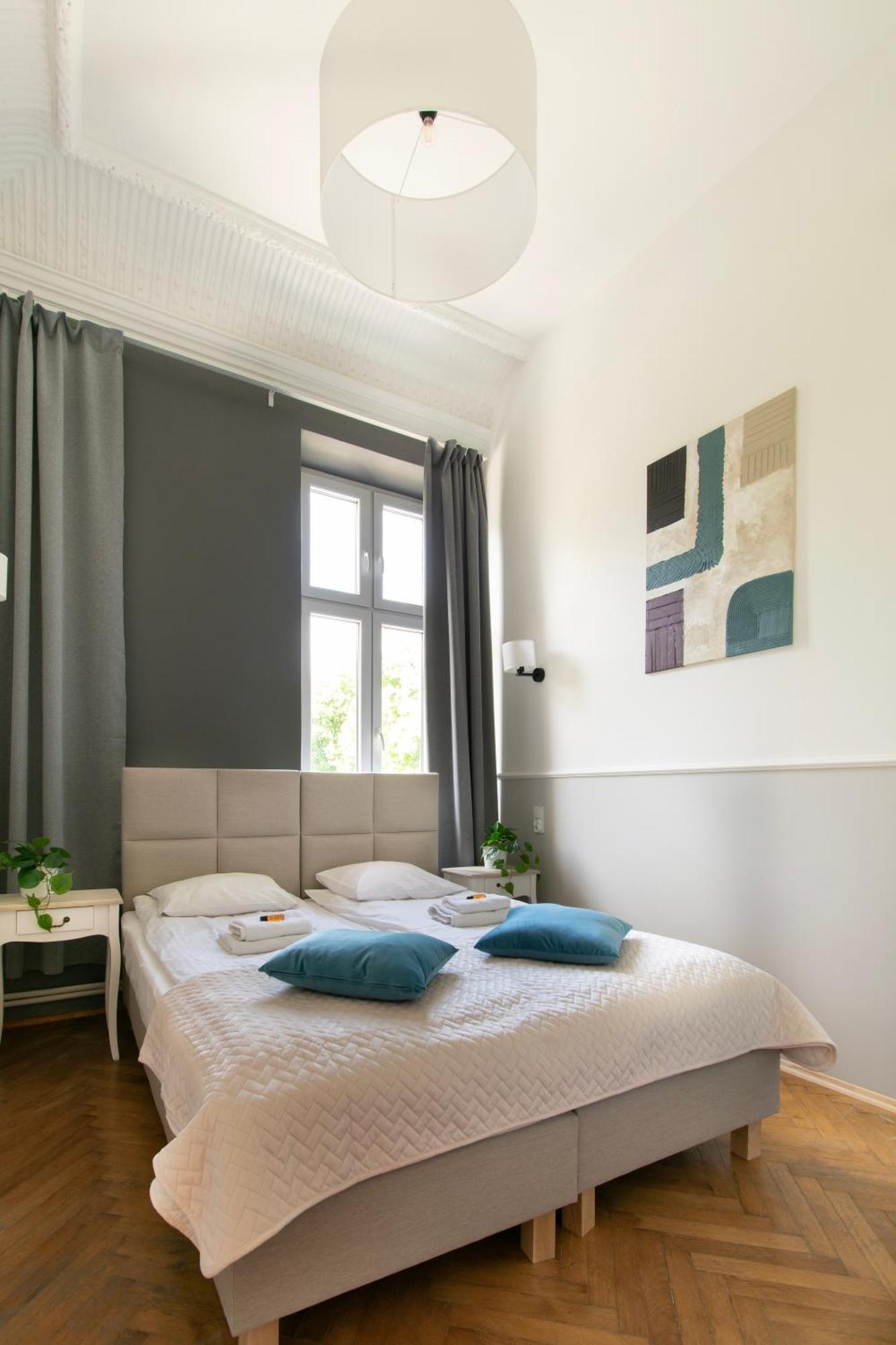 Vintage Apartment Gertrudy Street Краков Экстерьер фото